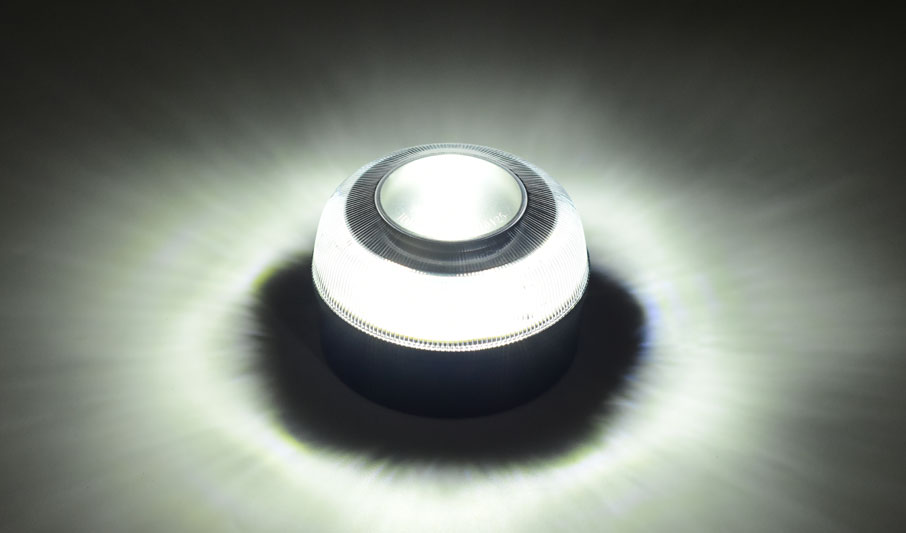 SM821 Steady Light